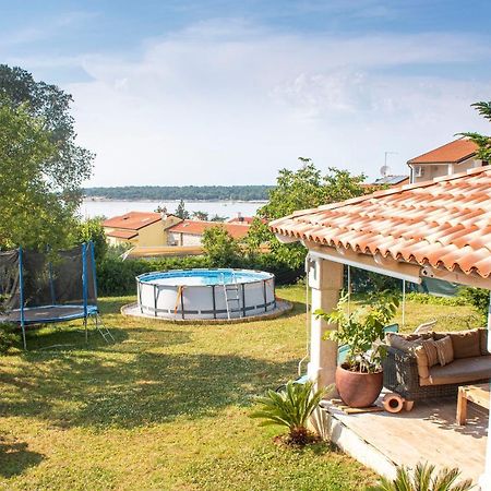 Stone House Chiara Seaview Apartment Funtana Luaran gambar