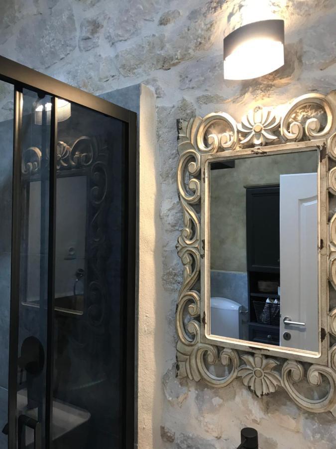 Stone House Chiara Seaview Apartment Funtana Luaran gambar